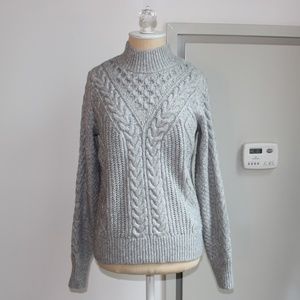 Abercrombie & Fitch Turtle Neck Light Gray Sweater